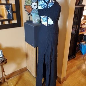 SEXY BLACK DRESS WITH CUTOUTS AND HIGH SIDE SLITS!